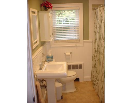 10 Maple Valley Rd, Lynn, MA 01904 photo 18