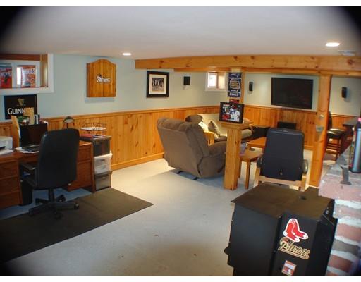 10 Maple Valley Rd, Lynn, MA 01904 photo 23