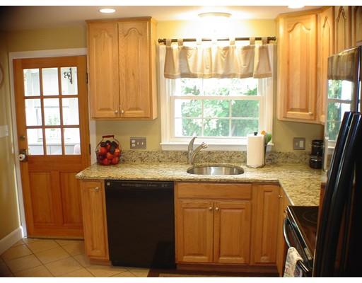 10 Maple Valley Rd, Lynn, MA 01904 photo 14