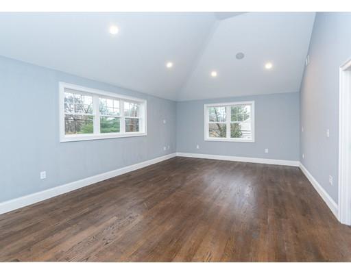 425 Great Plain Ave, Needham, MA 02492 photo 13