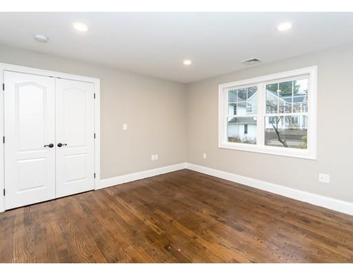 425 Great Plain Ave, Needham, MA 02492 photo 16