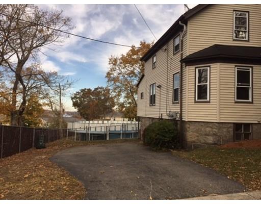 218 Mount Pleasant St, Fall River, MA 02720 photo 2