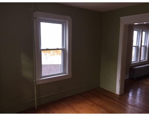 218 Mount Pleasant St, Fall River, MA 02720 photo 9