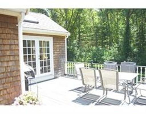 1 Saw Mill Pond Rd, Hingham, MA 02043 photo 17