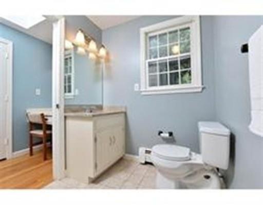 1 Saw Mill Pond Rd, Hingham, MA 02043 photo 12