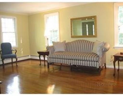1 Saw Mill Pond Rd, Hingham, MA 02043 photo 8
