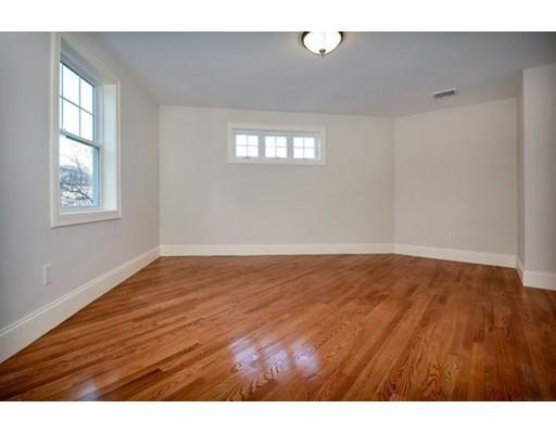 8 Cavanaugh Path, Newton, MA 02459 photo 14