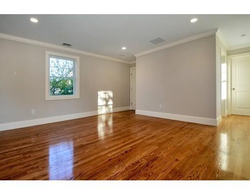 8 Cavanaugh Path, Newton, MA 02459 photo 11