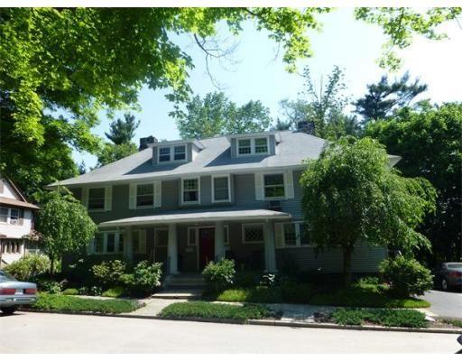 54 Beeching St, Worcester, MA 01602 photo 3