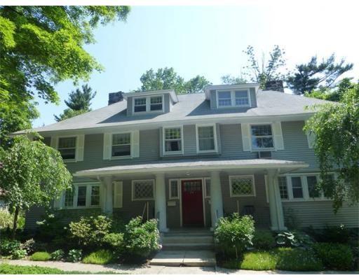 54 Beeching St, Worcester, MA 01602 photo 1