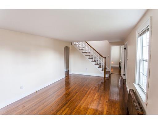 11 Bay Edge Dr, Worcester, MA 01604 photo 5
