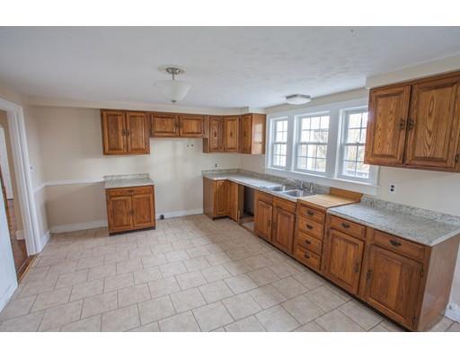 11 Bay Edge Dr, Worcester, MA 01604 photo 9