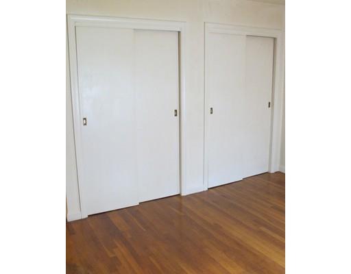 124 Blanche St, Springfield, MA 01119 photo 8