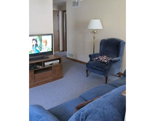 124 Blanche St, Springfield, MA 01119 photo 15