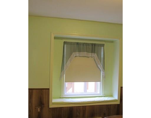 124 Blanche St, Springfield, MA 01119 photo 9