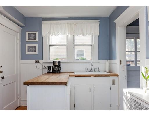 58 Meredith St, Springfield, MA 01108 photo 16