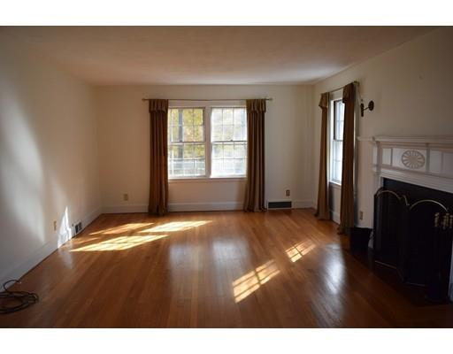 1553 Plumtree Rd, Springfield, MA 01119 photo 11