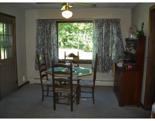 49 Hendrick St, Easthampton, MA 01027 photo 7