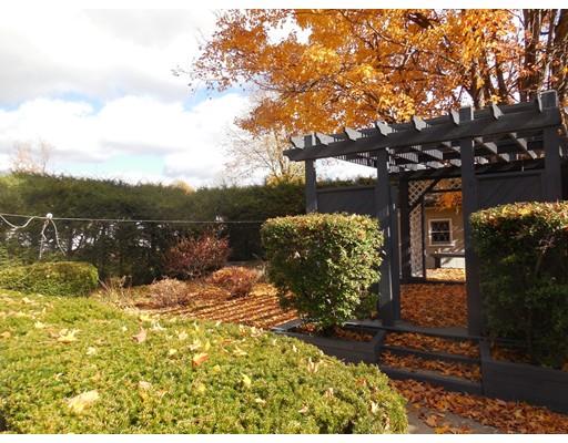 3 Lang Ave, Easthampton, MA 01027 photo 5