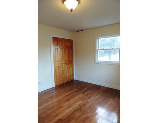 763 Bradley Rd, Springfield, MA 01109 photo 9