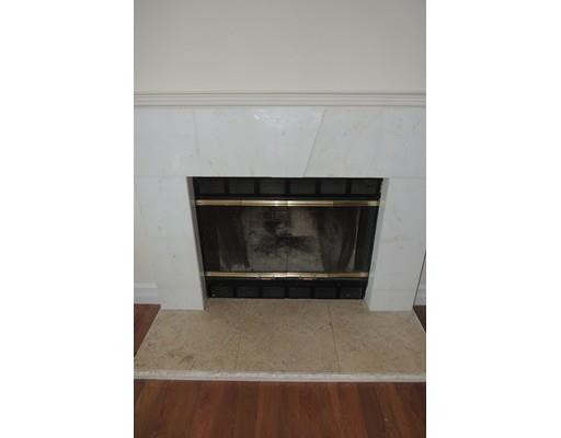763 Bradley Rd, Springfield, MA 01109 photo 3