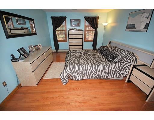 4 Crestview Dr, Mendon, MA 01756 photo 17