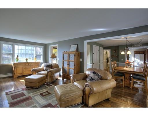 106 Maple Ave, Atkinson, NH 03811 photo 10