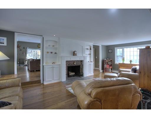 106 Maple Ave, Atkinson, NH 03811 photo 8
