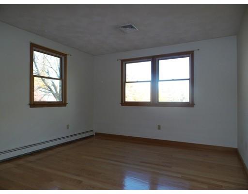 114 Avalon St, Reading, MA 01867 photo 13