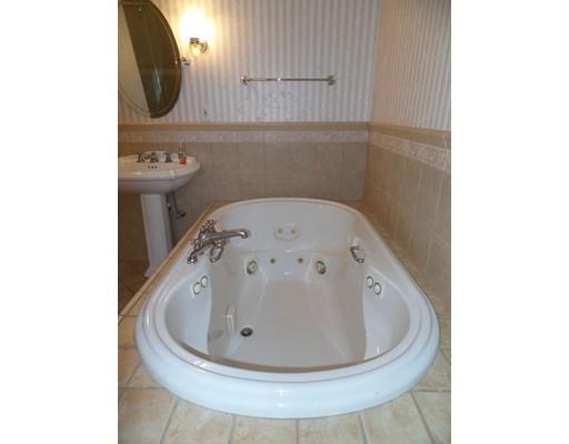 114 Avalon St, Reading, MA 01867 photo 18