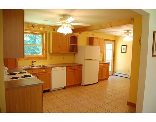 74 Thayer Rd, Hardwick, MA 01082 photo 3