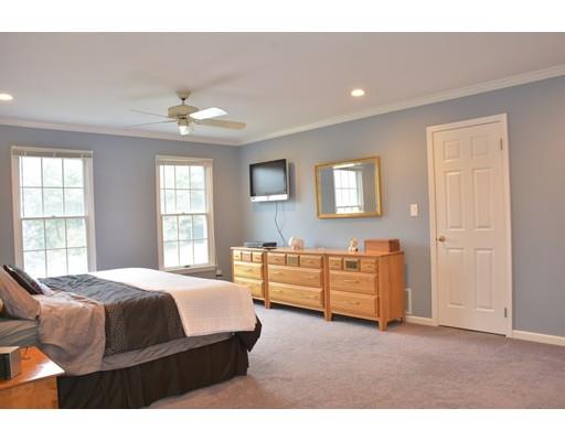 19 Foundry Rd, Sharon, MA 02067 photo 8