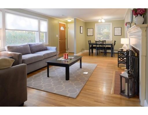 321 Pearl St, Reading, MA 01867 photo 2