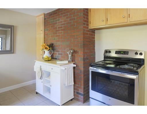 321 Pearl St, Reading, MA 01867 photo 11