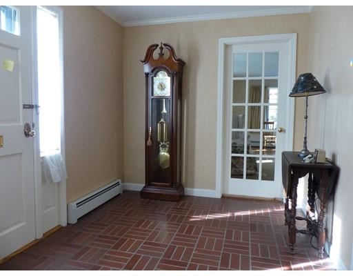 77 Ivy Dr, Athol, MA 01331 photo 2