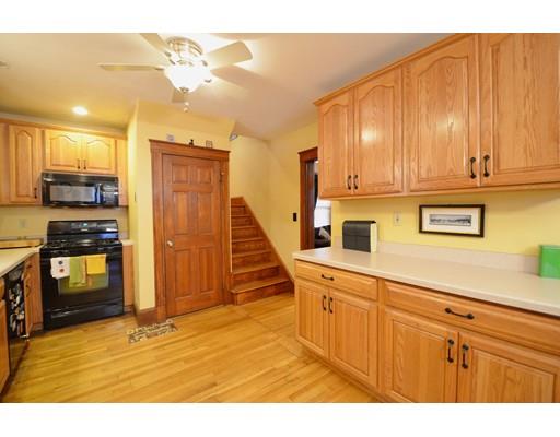 91 Walnut St, Braintree, MA 02184 photo 2