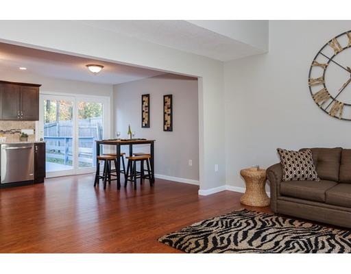67 Jordan St, Springfield, MA 01129 photo 9