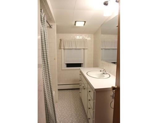 530 Florence St, Fall River, MA 02720 photo 25