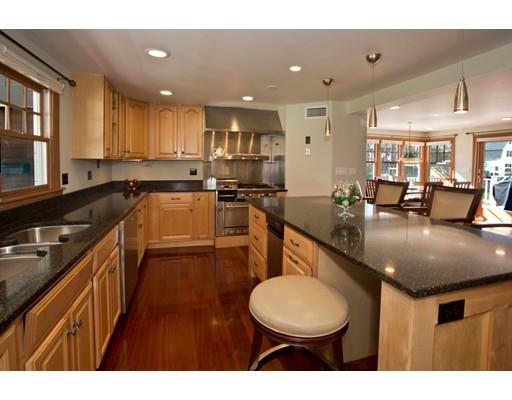 5 Corning St, Beverly, MA 01915 photo 7