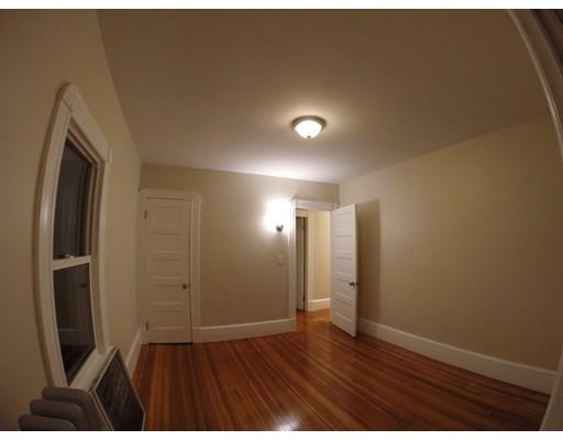 24 Ionia St, Springfield, MA 01109 photo 18