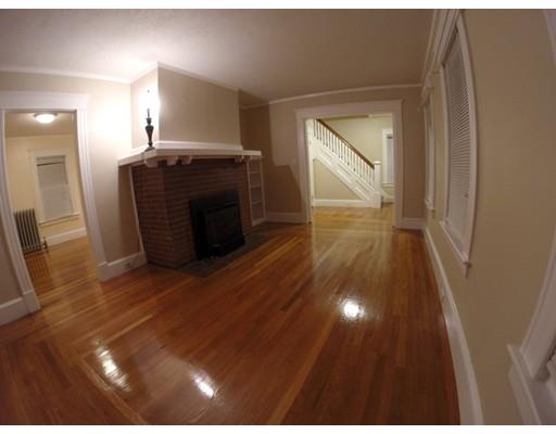 24 Ionia St, Springfield, MA 01109 photo 12