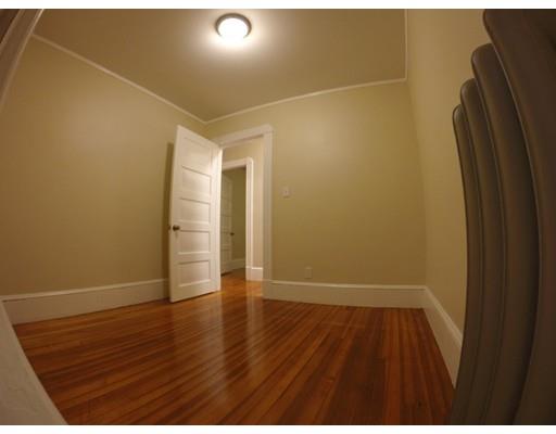 24 Ionia St, Springfield, MA 01109 photo 17