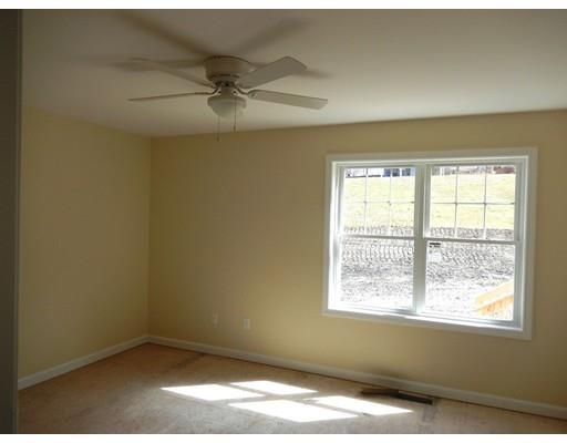 82 Bailey St, Fall River, MA 02724 photo 7