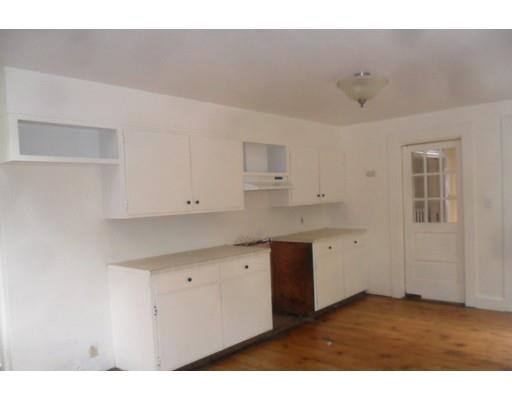 13 Harrison Ave, Gloucester, MA 01930 photo 4