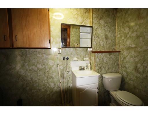 65 Coburn Ave, Worcester, MA 01604 photo 9