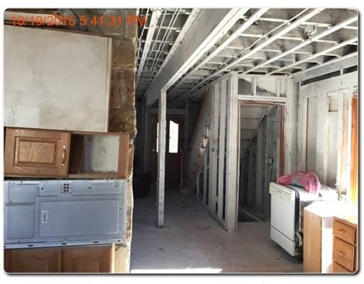 167 Stafford Rd, Fall River, MA 02721 photo 4