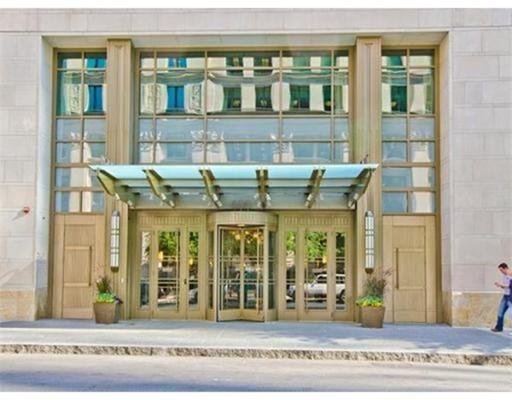 400 Stuart St #21E, Boston, MA 02116 photo 17