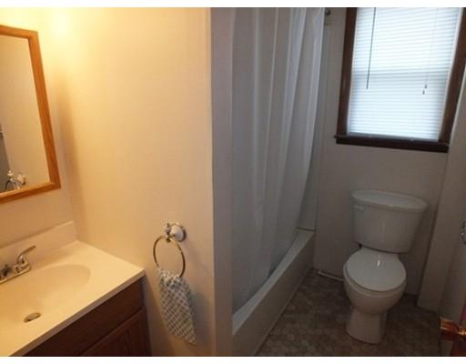 13 Wales Ct, Springfield, MA 01104 photo 11