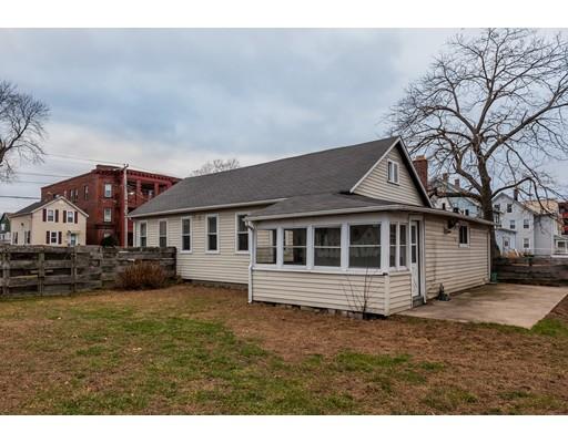 35 Cochran St, Chicopee, MA 01020 photo 3