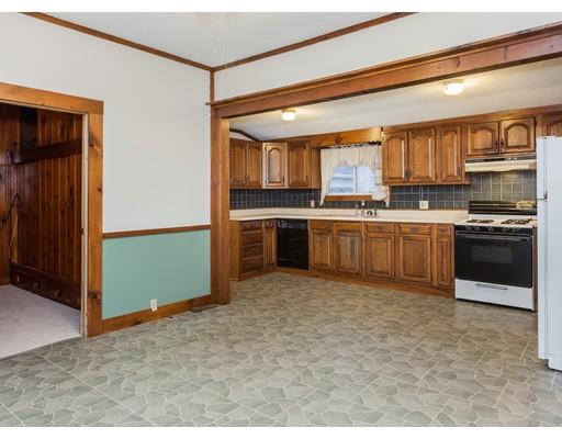 35 Cochran St, Chicopee, MA 01020 photo 18
